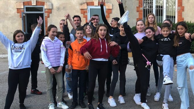 Dance Team au collège Deparcieux!!! Actualités COLLEGE ANTOINE